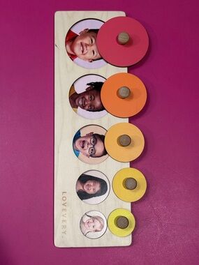Lovevery Circle of Friends Puzzle from The Babbler Play Kit Ages 1+ Wood Puzzle